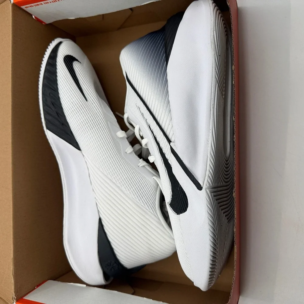 Nike G.T. Jump Academy Shoes Mens Size 8 White Silver Basketball FV5524 100